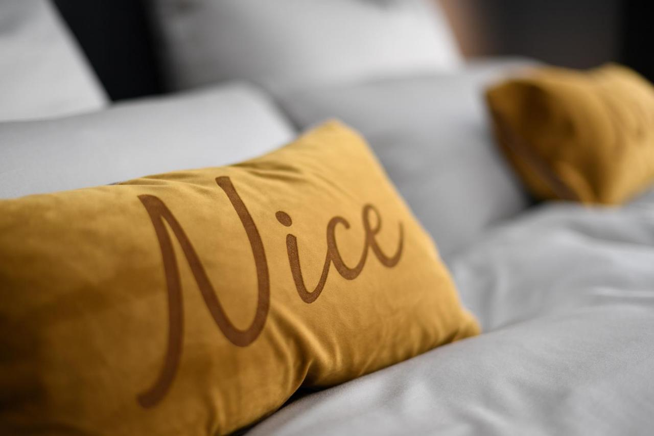 Hotel Nice Laupheim Exteriér fotografie