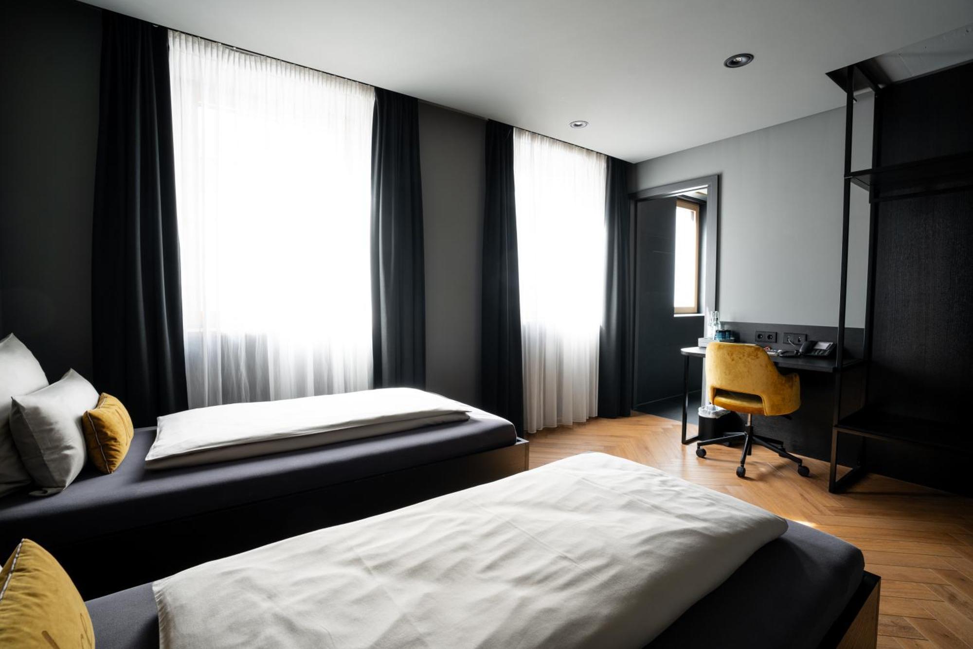 Hotel Nice Laupheim Exteriér fotografie